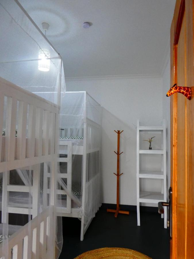 Hakuna Woga Inn อารูชา ภายนอก รูปภาพ