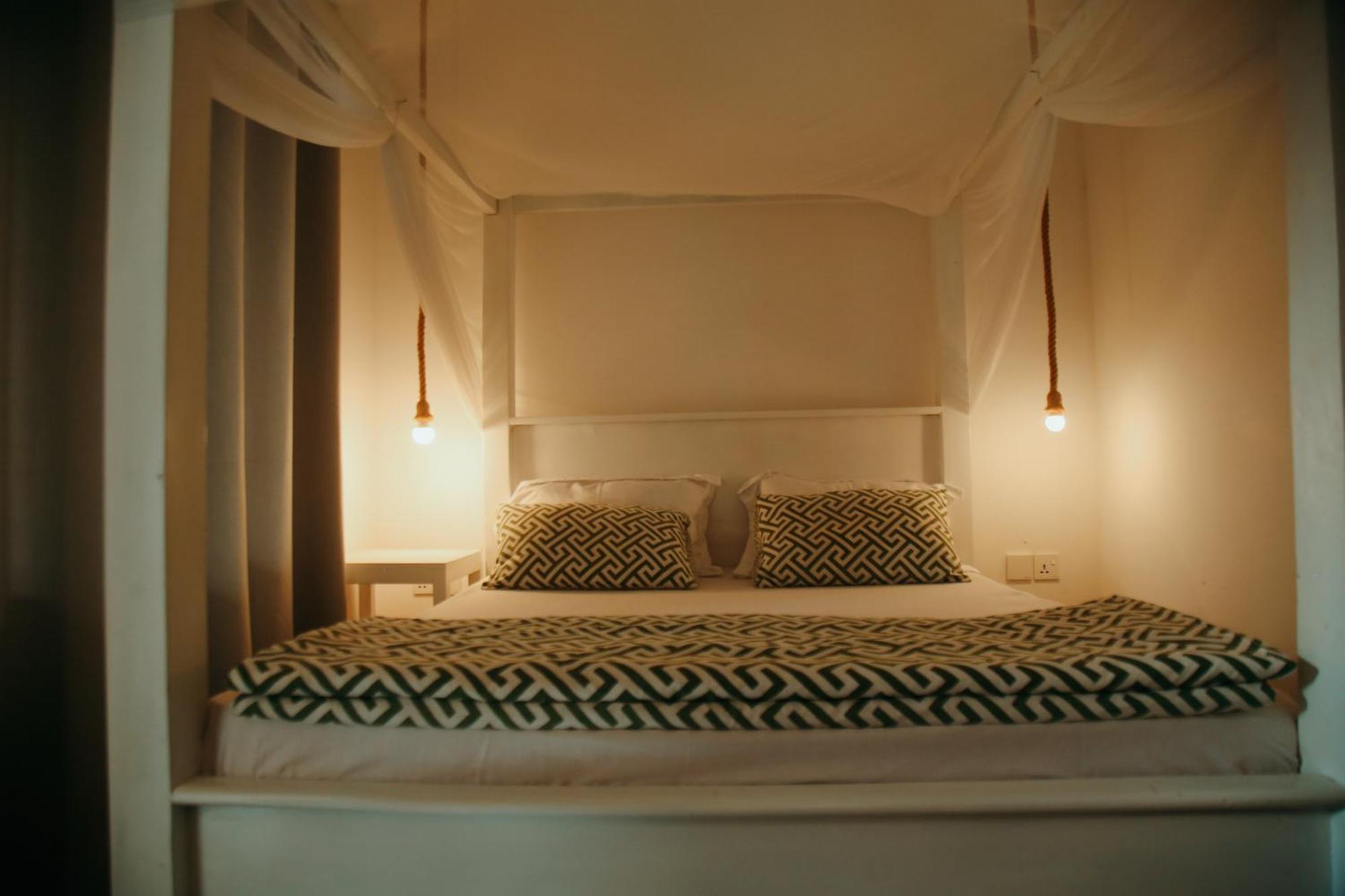 Hakuna Woga Inn อารูชา ภายนอก รูปภาพ